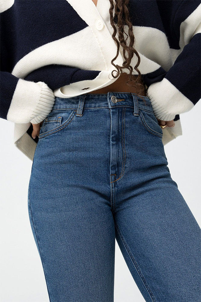Mom Slim_39 Jans-Medium Blue Denim