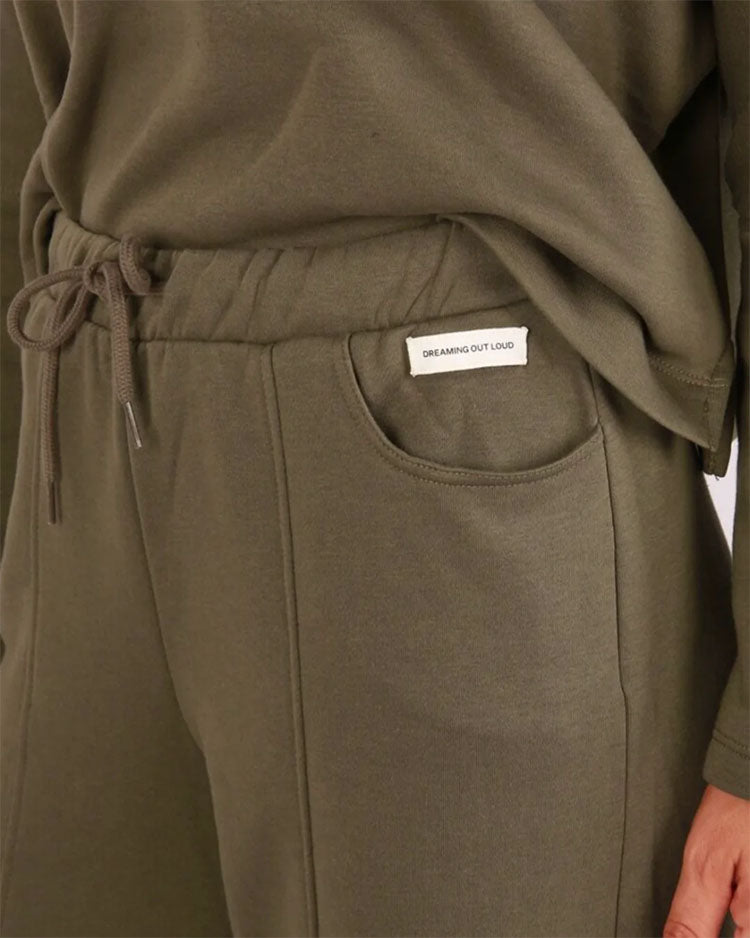 Pcartemis Mid Waist Barrel Sweat Pants-Crocodile