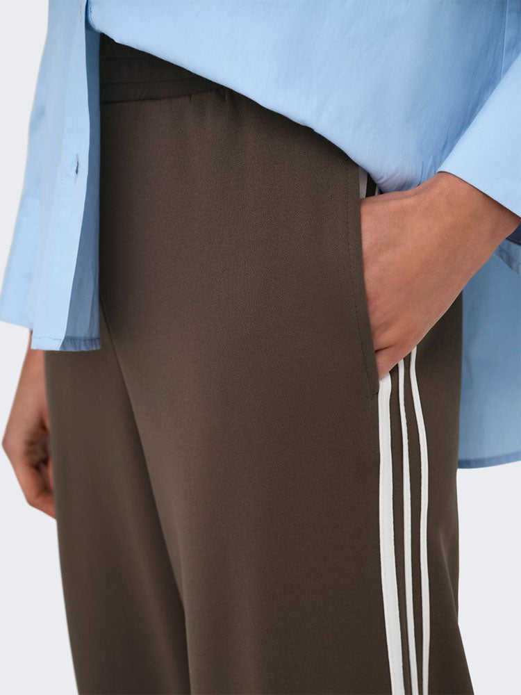 Onlcayla Wide Leg Tracksuit Pants-Coffee/Cream Stripes