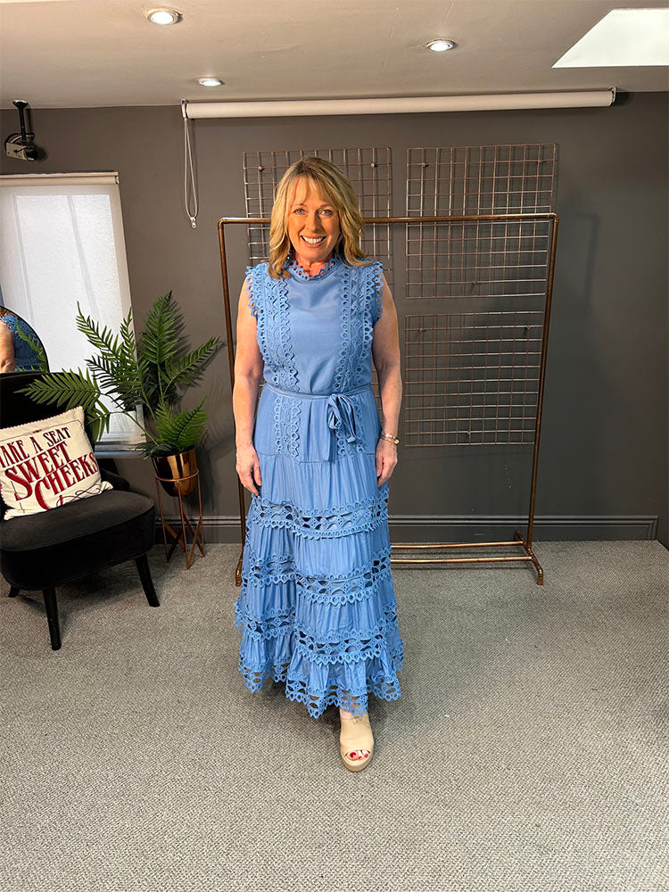 Stella Blue Sleeveless Lace Maxi Dress