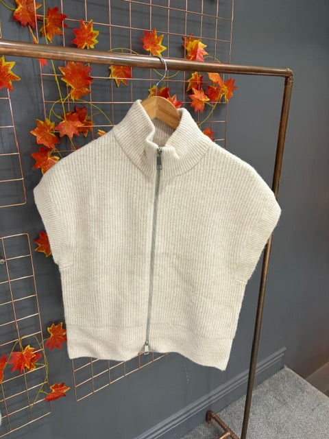 Onlbianca High-neck Knit Vest-Cream