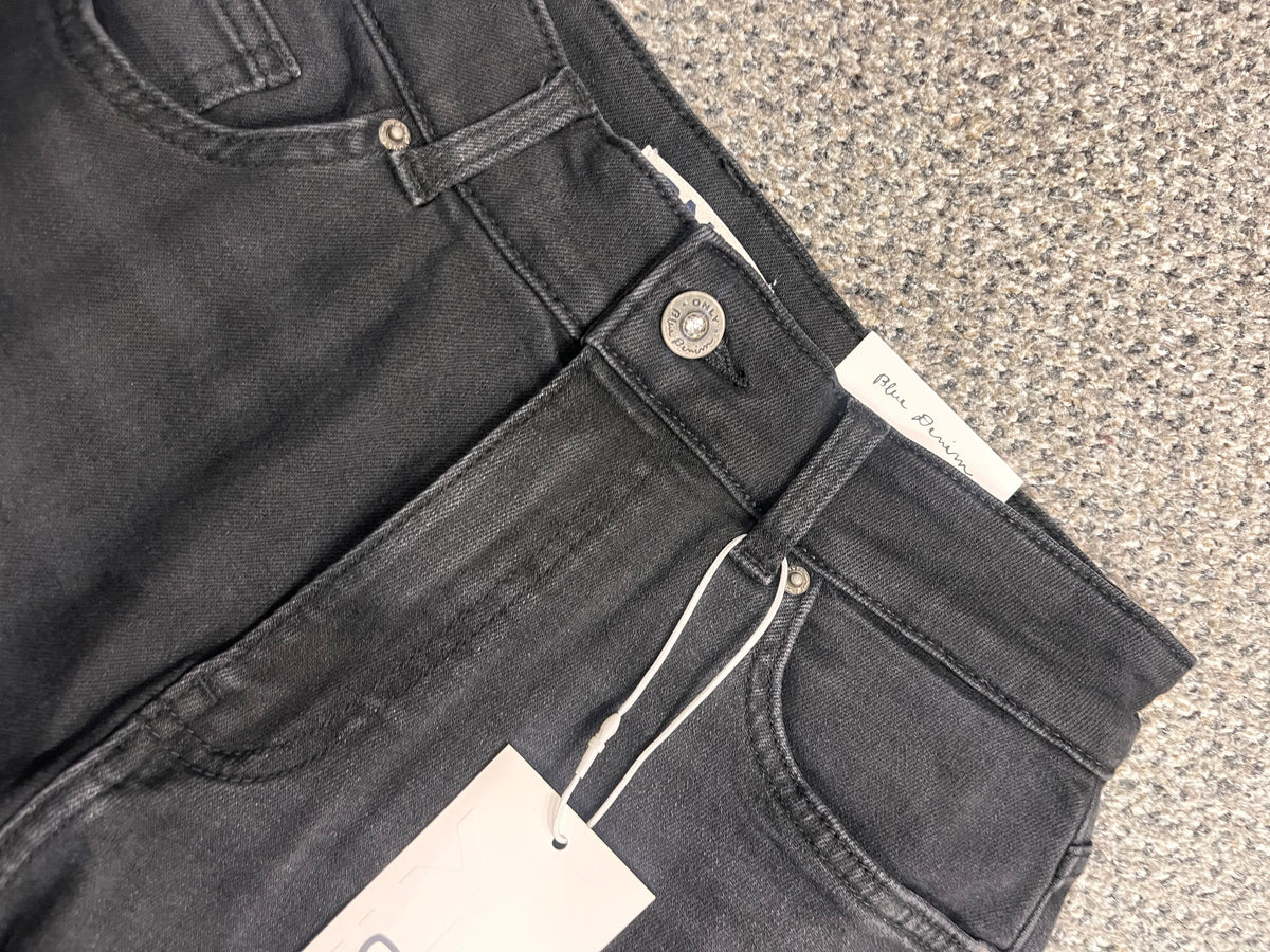 Onlmalle barrel jeans- washed black
