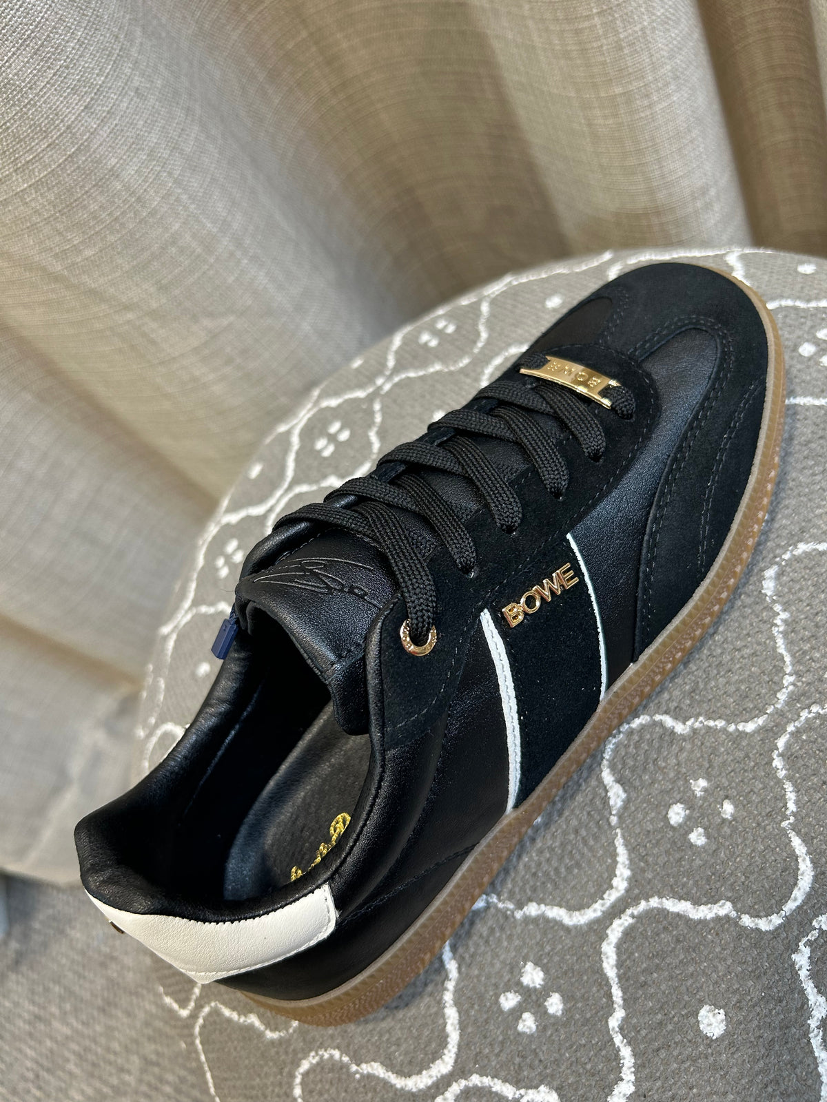 Chilliers-Black