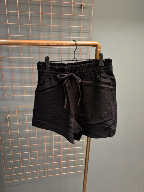 Jdymille Mid Waist Shorts-Black