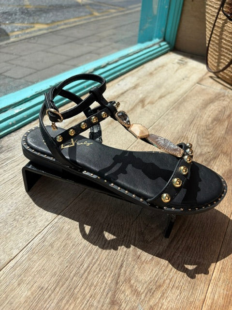 Lets Go-Black