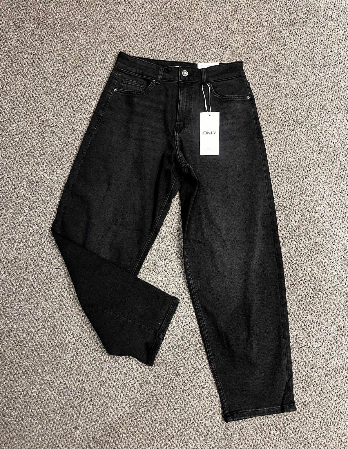 Onlmalle barrel jeans- washed black
