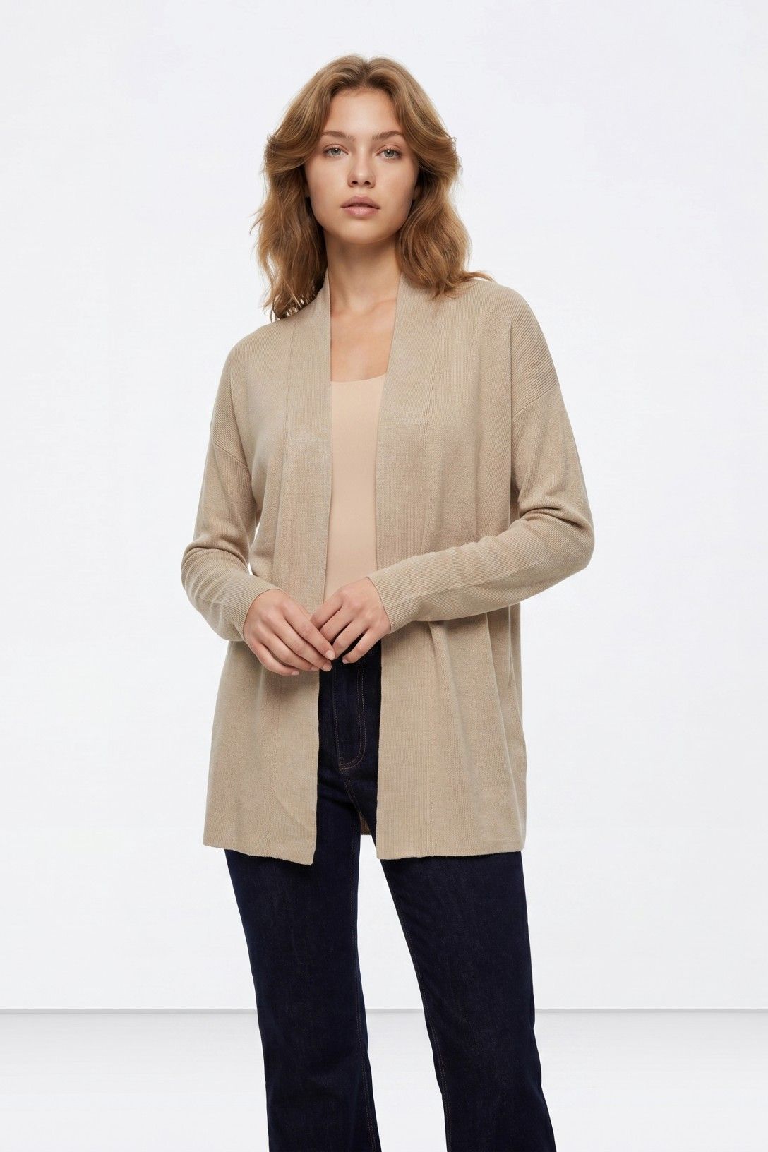 Medeia Cardigan-Beige