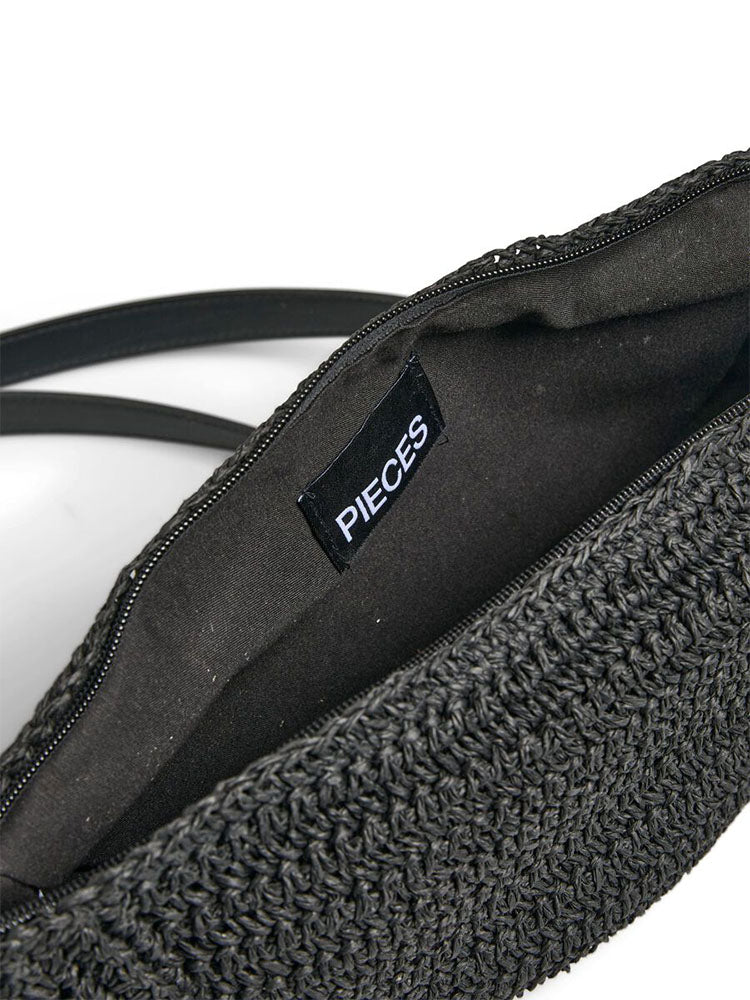 Pcamanda Bumbag- Black