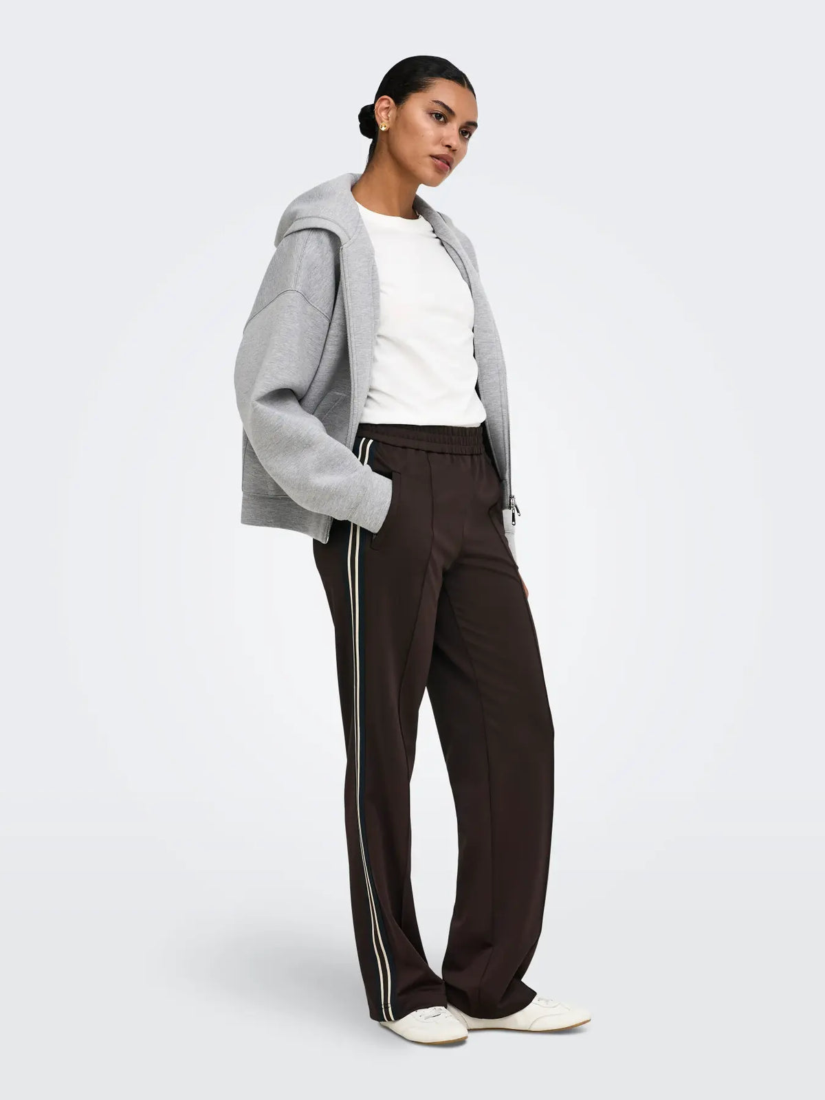 Onlwarm up track pants