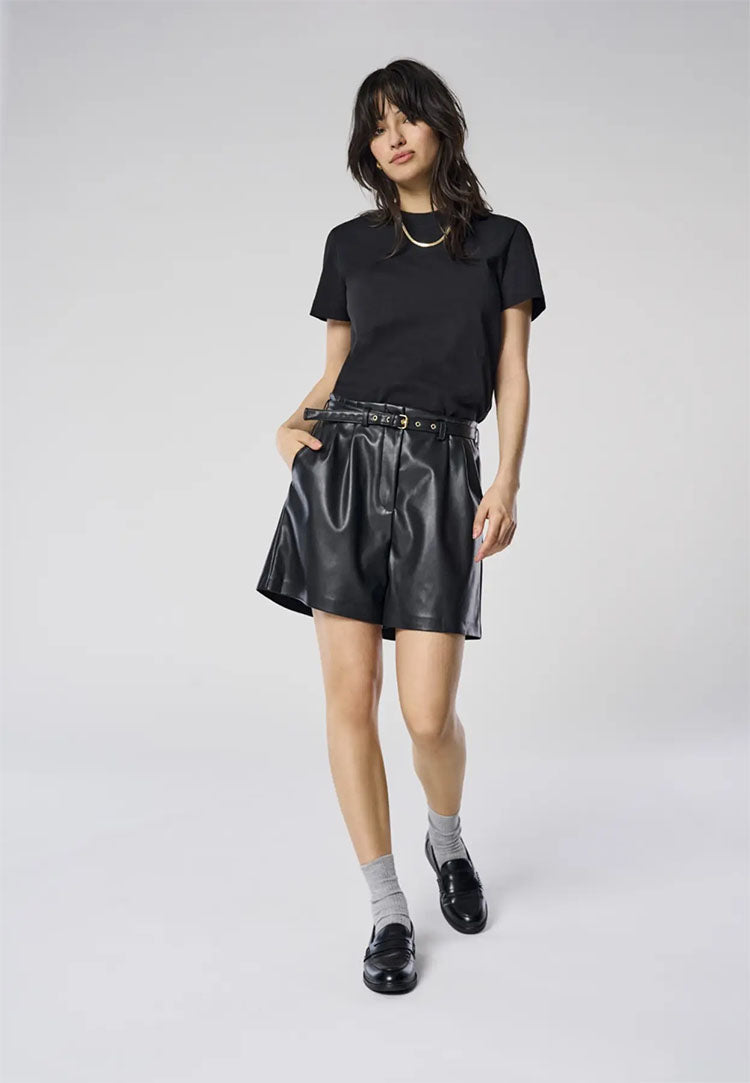 Onlheidi Faux Leather Shorts-Black