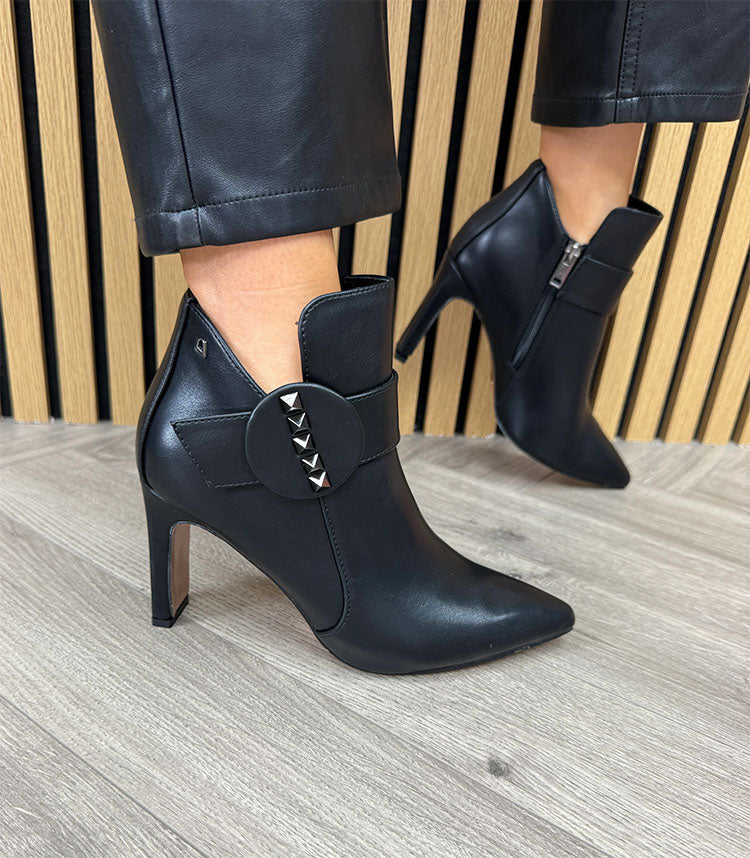 Senorita Boots-Black