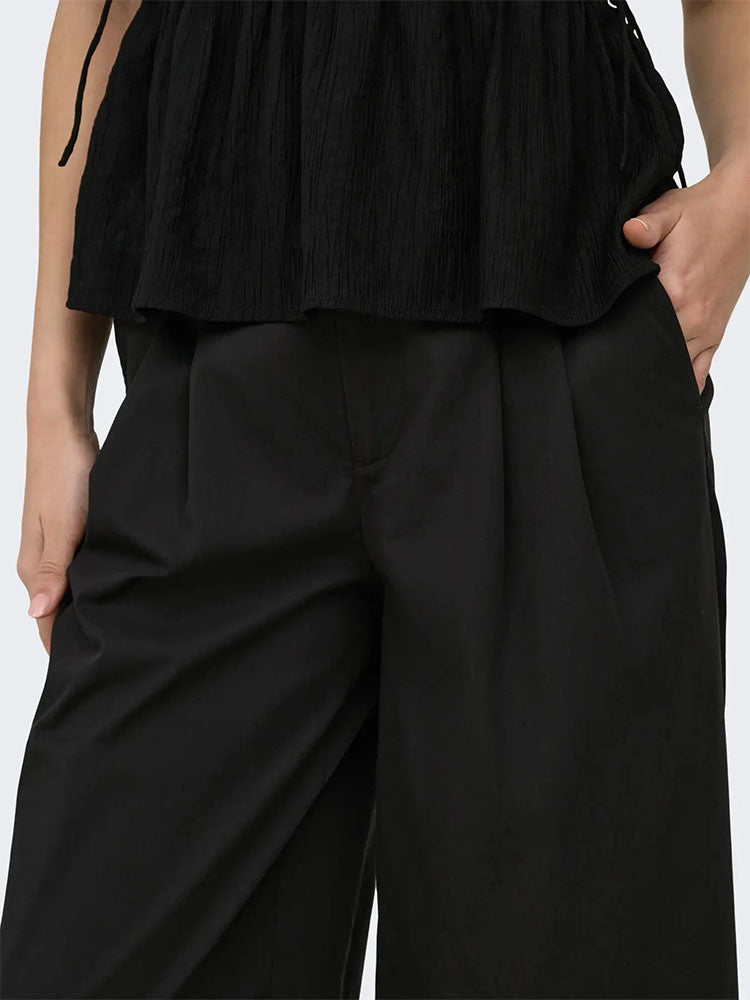 Onltanny Mid Waist Pleated Culottes-Black