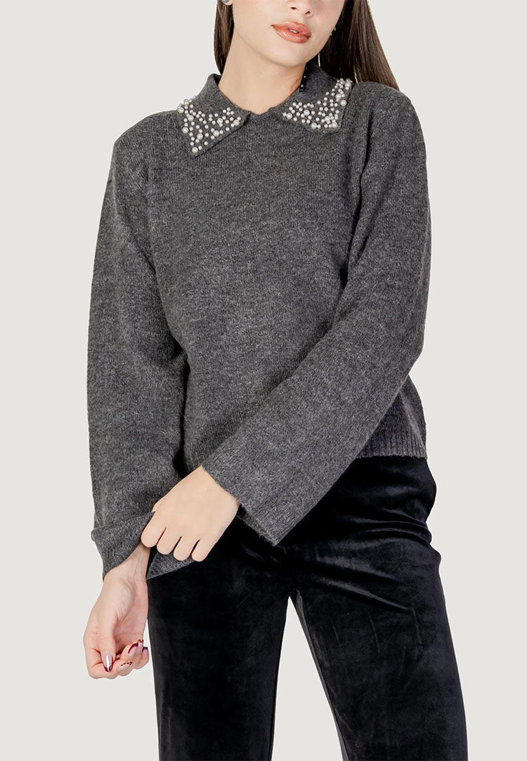 Jdyaubray Grey Pearl Collar Knit Sweater