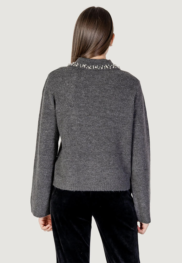 Jdyaubray Grey Pearl Collar Knit Sweater