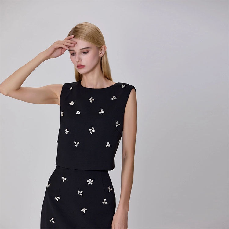 Sleeveless Embroidered Top-Black