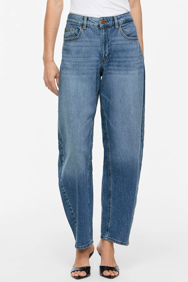 Vibrady Barrel Jeans- Medium Blue Denim