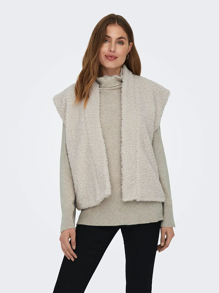 Onlnaya Teddy Waistcoat-Cream
