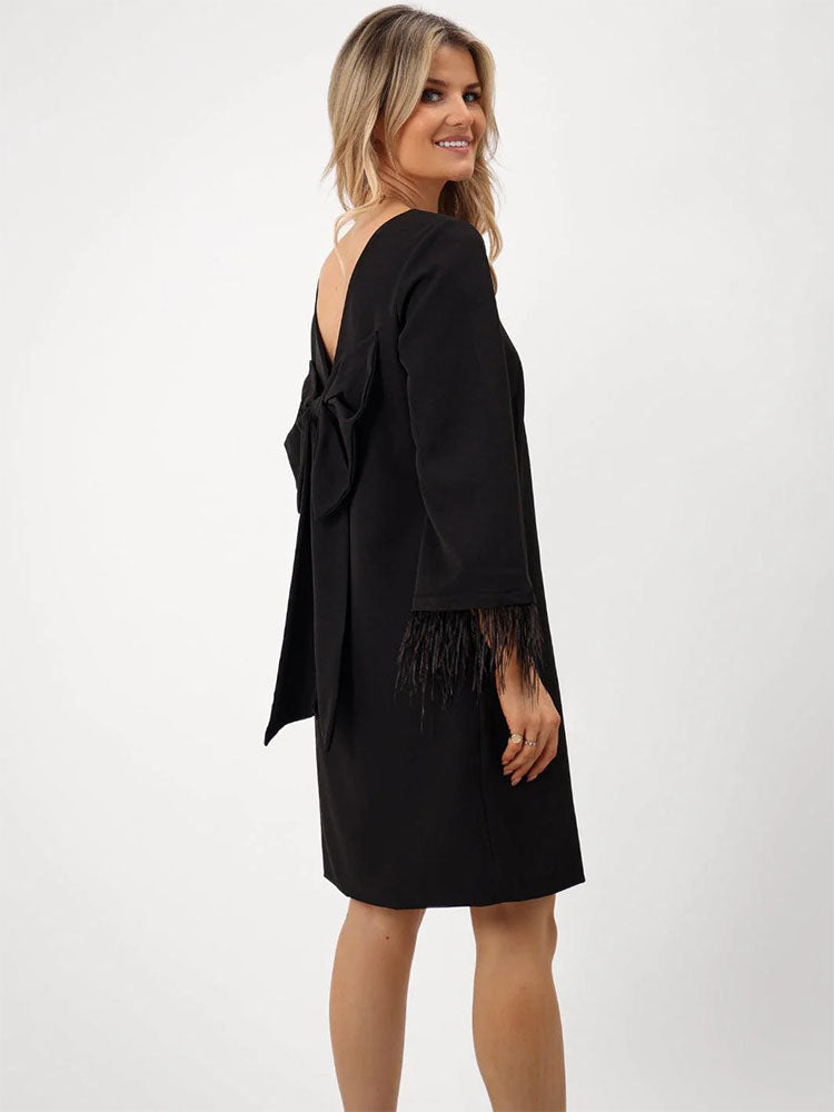Kate &amp; Pippa Dakota Mini Shift Dress In Black
